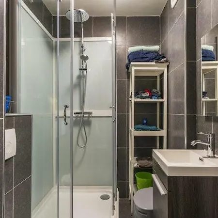 Entourage Christinastraat Apartment *