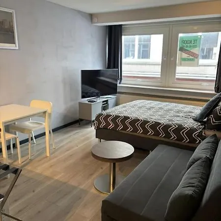 Entourage Christinastraat